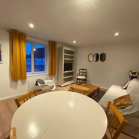 Prázdninový dům Maison De Charme En Pierres Douvres-la-Délivrande